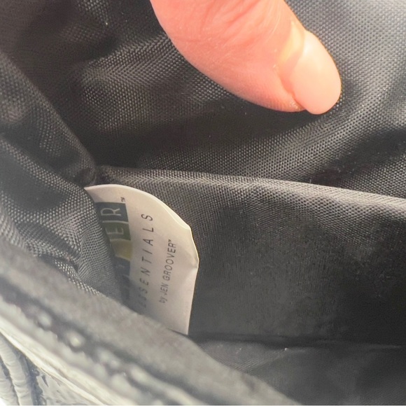 Butler Bag by Jen Groover Black Crocodile-Embossed Top Handle Shoulder Bag NWOT - Picture 5 of 9